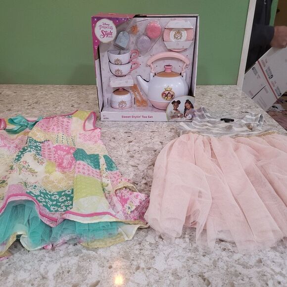BUNDLE - Girls Dresses with Tulle  and NEW Disney Princess Tea Set - Size 5 - Picture 7 of 8